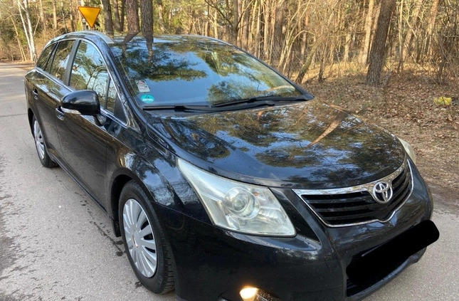 Toyota Avensis cena 26800 przebieg: 195000, rok produkcji 2009 z Czchów małe 781